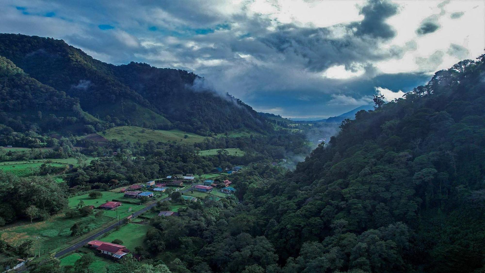 El Silencio Lodge & Spa Costa Rica Toro Amarillo 외부 사진
